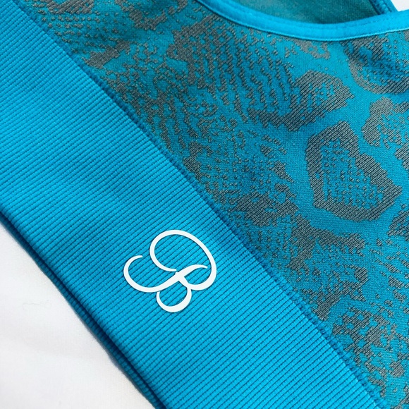 Bombshell Sportswear Sport’s Bra Size XS/S NWOT - Picture 5 of 7